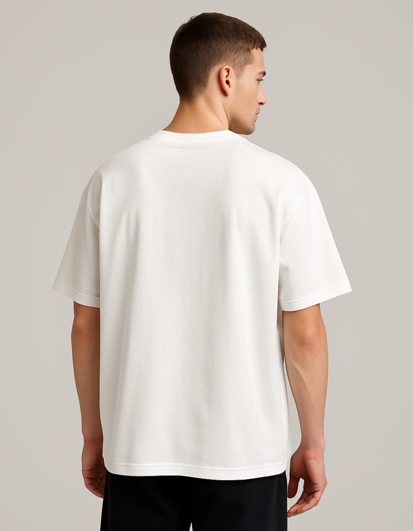 white oversize T-shirt